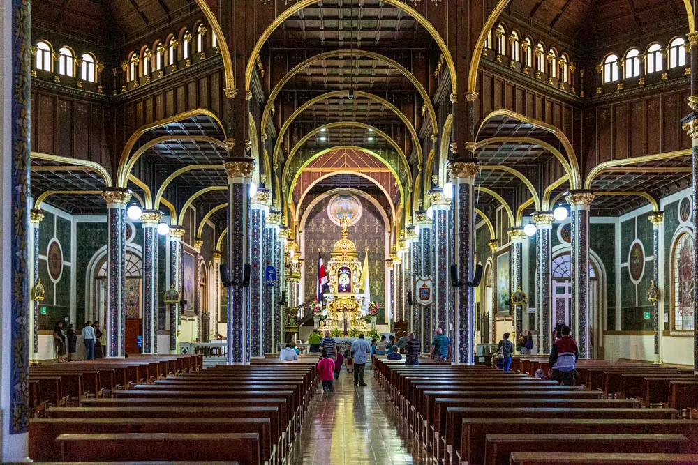 Binnen in Cathedral in Carthago